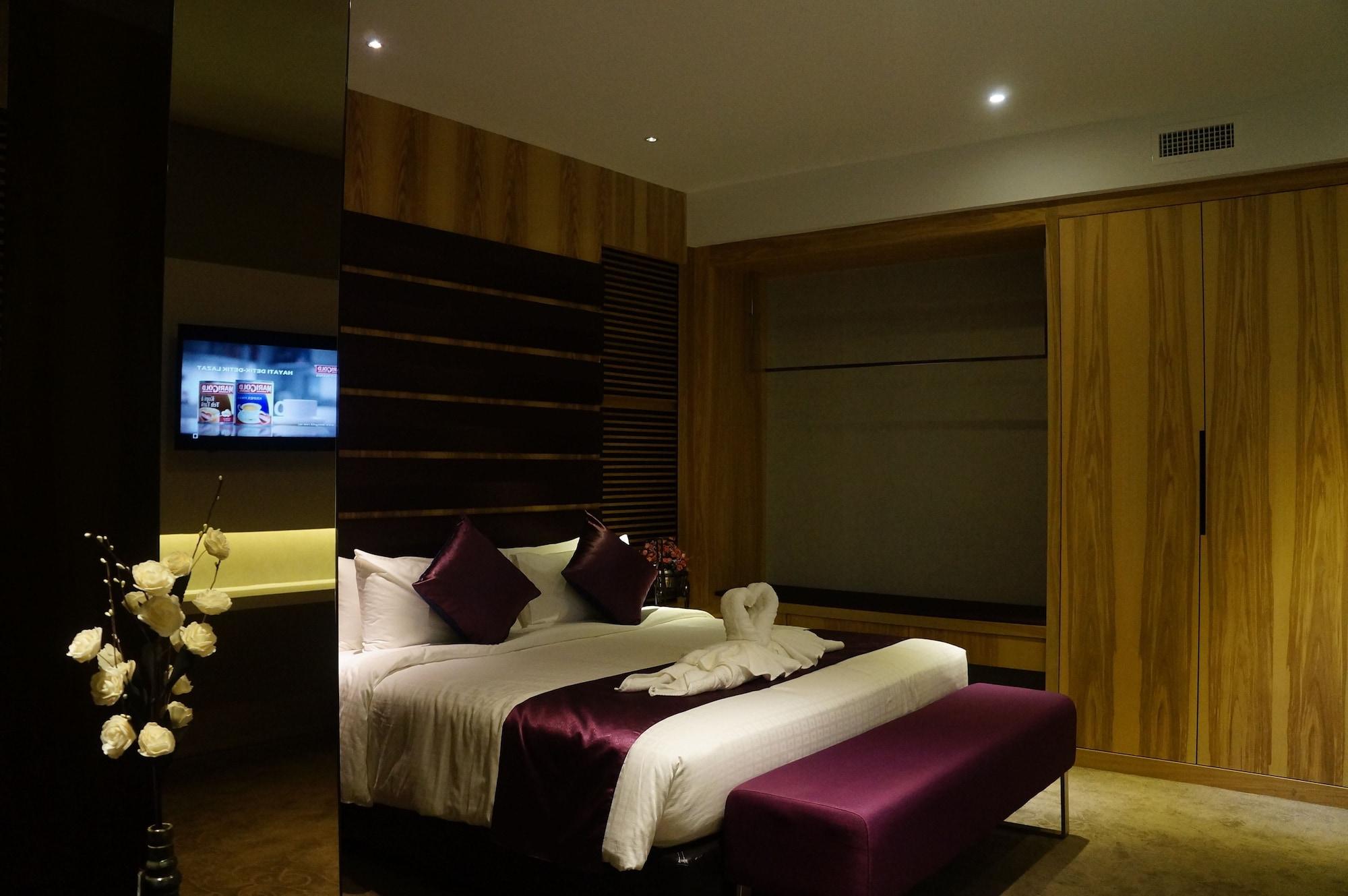 Greens Hotel & Suites Bintulu Zewnętrze zdjęcie